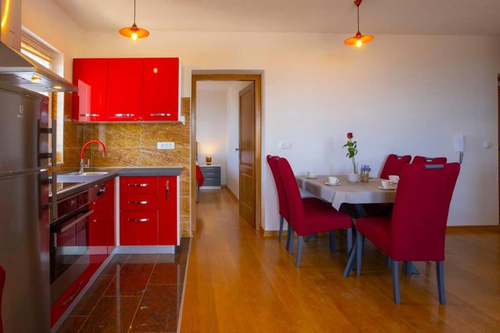 מאקרסקה Apartments Vladimir #5 מראה חיצוני תמונה